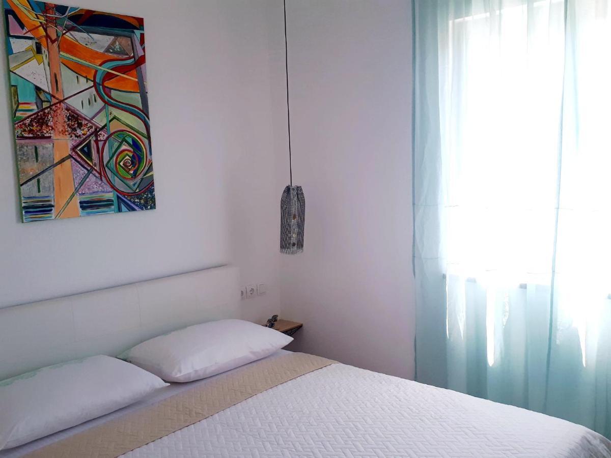 Apartments Starshine & Lighthouse Rogoznica  Exterior foto