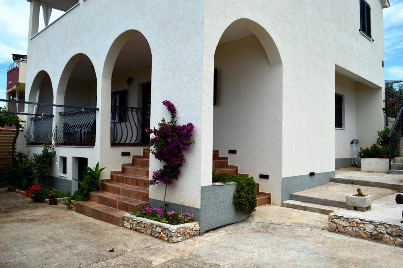 Apartments Starshine & Lighthouse Rogoznica  Exterior foto